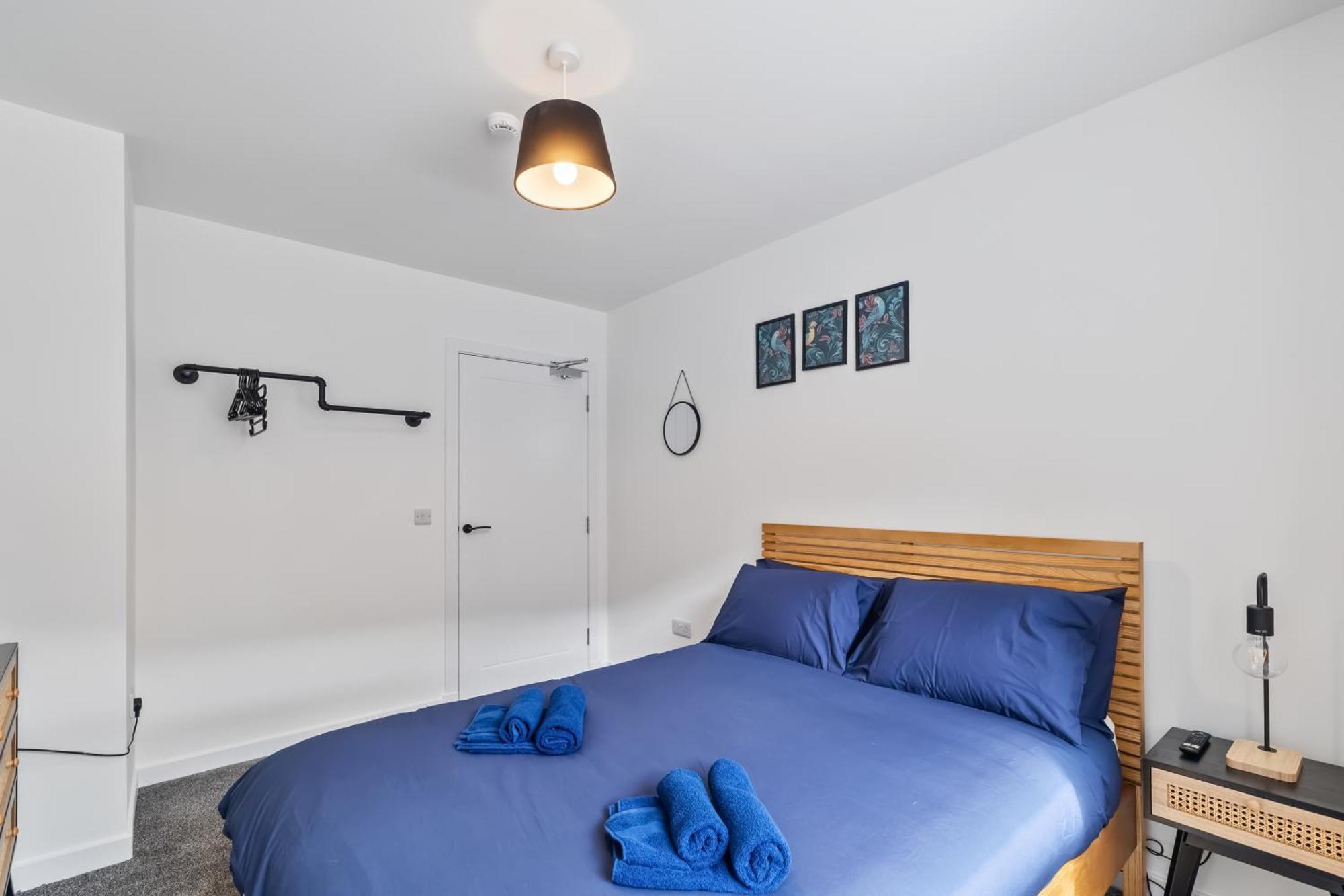 Wild Berry Stays- Baltic Street Montrose Eksteriør billede